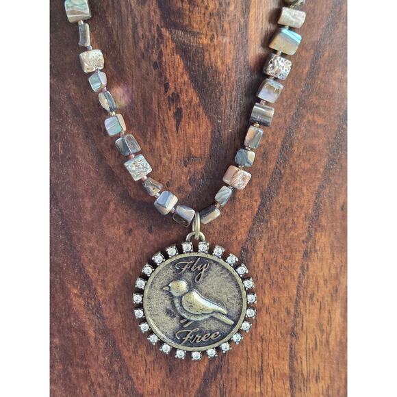 Handmade Fly Free Bird Necklace Abalone Shell Beads + Rhinestones - Picture 3 of 9